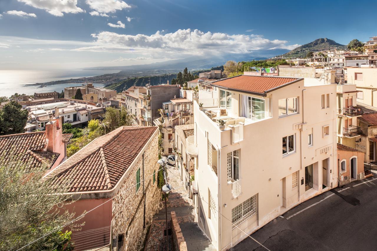 La Malandrina Aparthotel Taormina Exterior photo